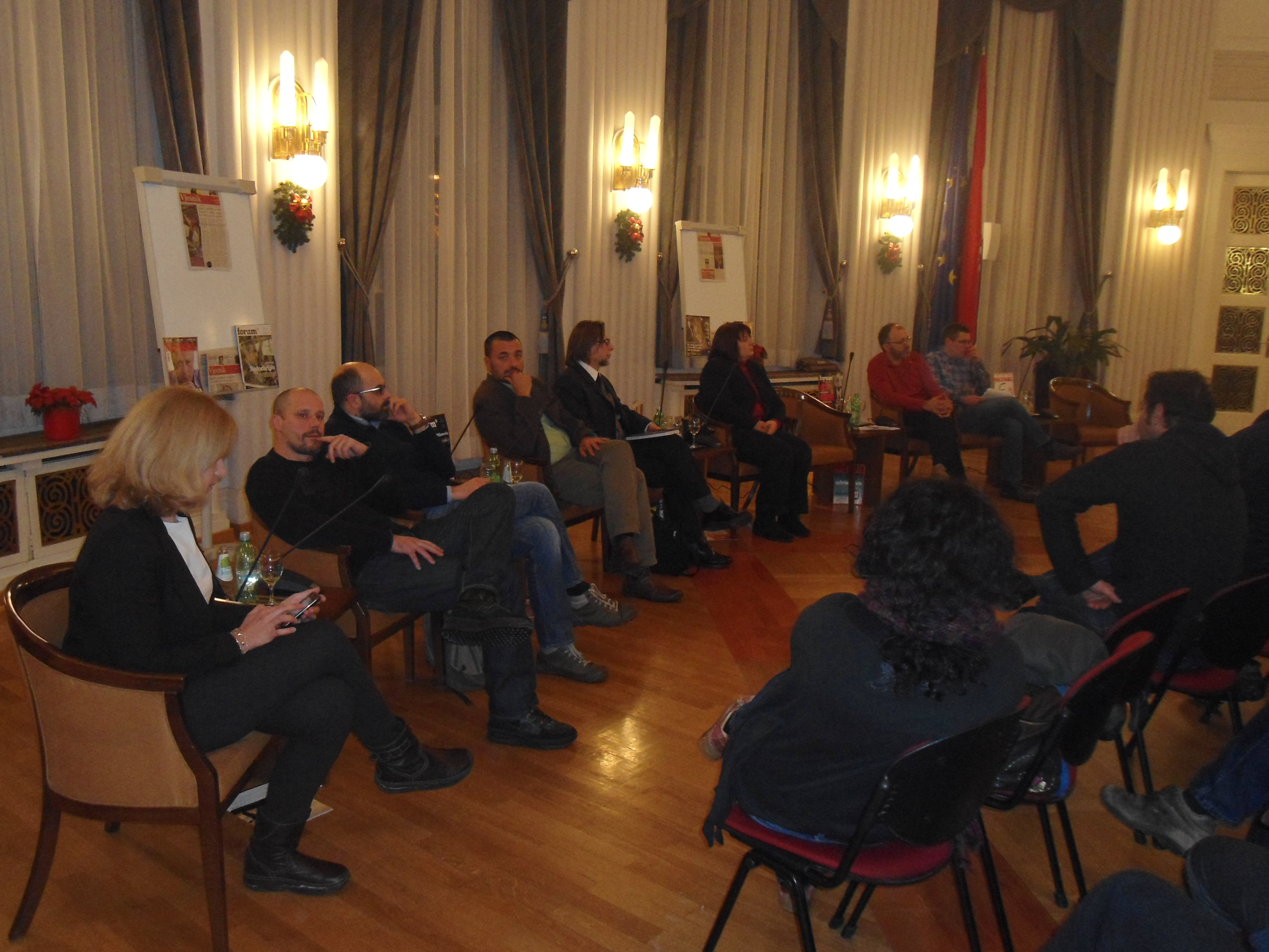 Dobiti Ujediniti Kapitalizam Slazuci Konferencijske Stolice Ioannisdimitrousis Com
