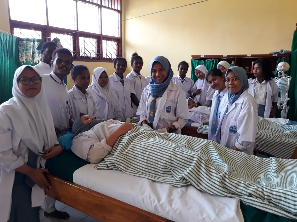 Disiplin ilmu keperawatan akan selalu berkembang untuk mencapai profesi yang mandiri 6. Asisten Keperawatan | SMK Negeri 3 Merauke