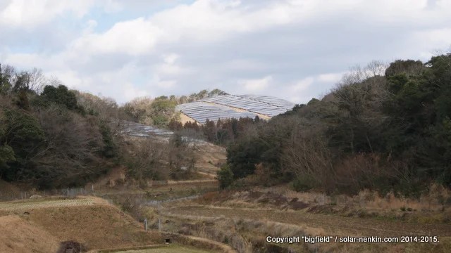 ソーラーパネルを掃除する方法 - ソーラーパネルを掃除する手順