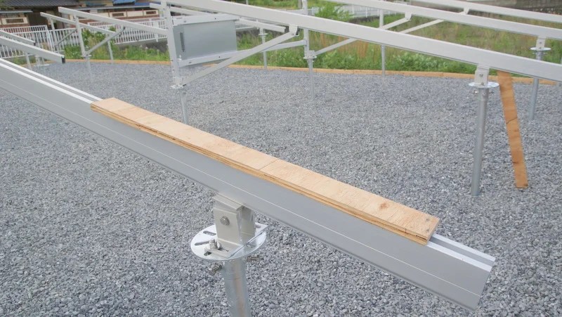 ソーラーパネルの掃除方法