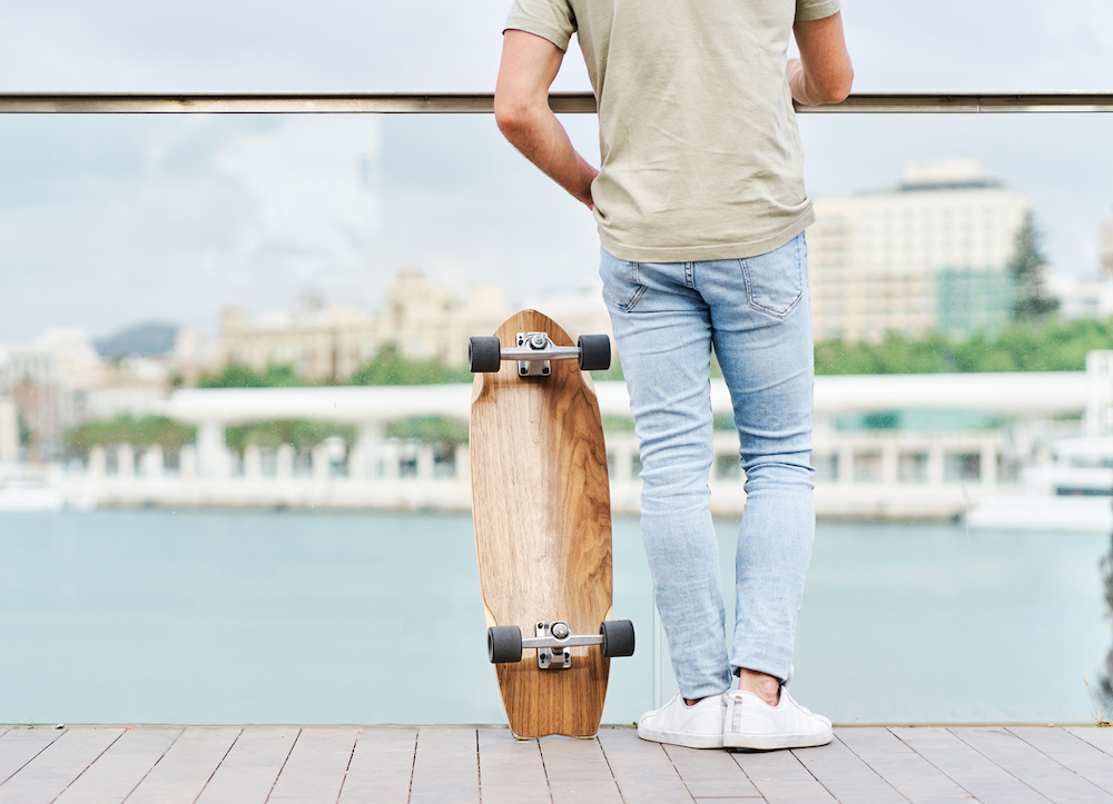 9 Ways to Wear Men's Light-Wash Jeans 