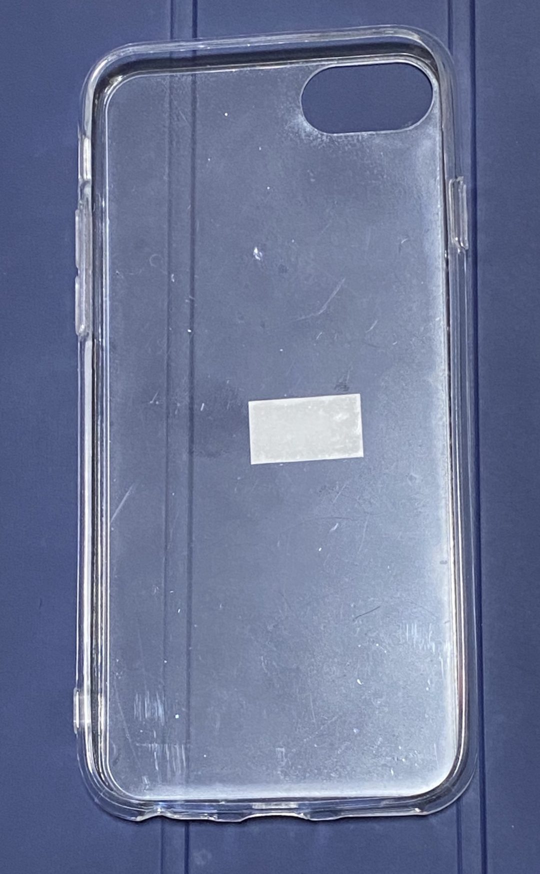 ダイソーでiPhone SE用にクリアケースを買いました、もちろん100円