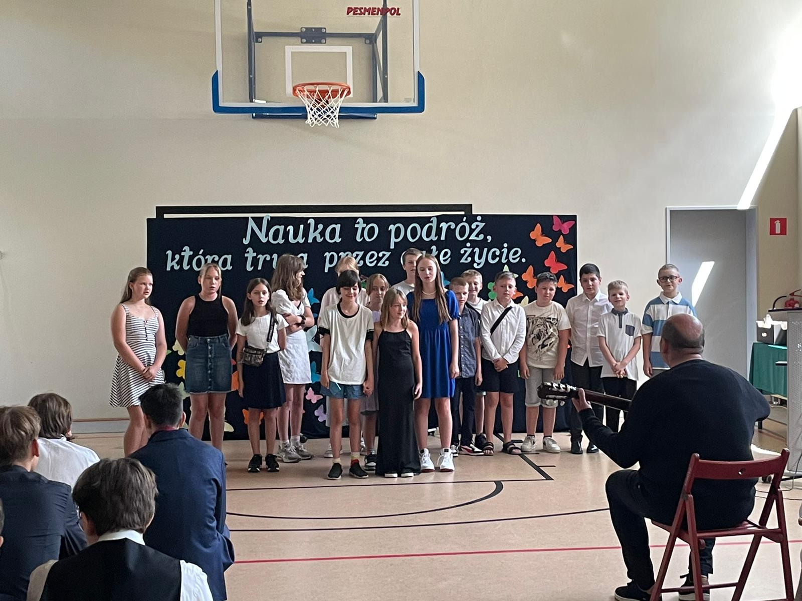 1 (9)