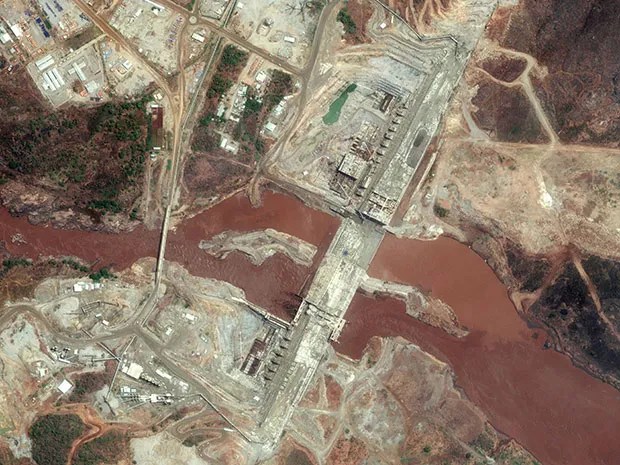 01.DAM.GettyImages.534584586