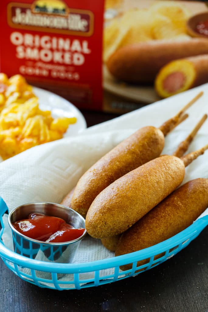 Learn how to grow, select and prepare corn in this article. Johnsonville Corn Dogs and Mac and Cheese Muffins - Spicy