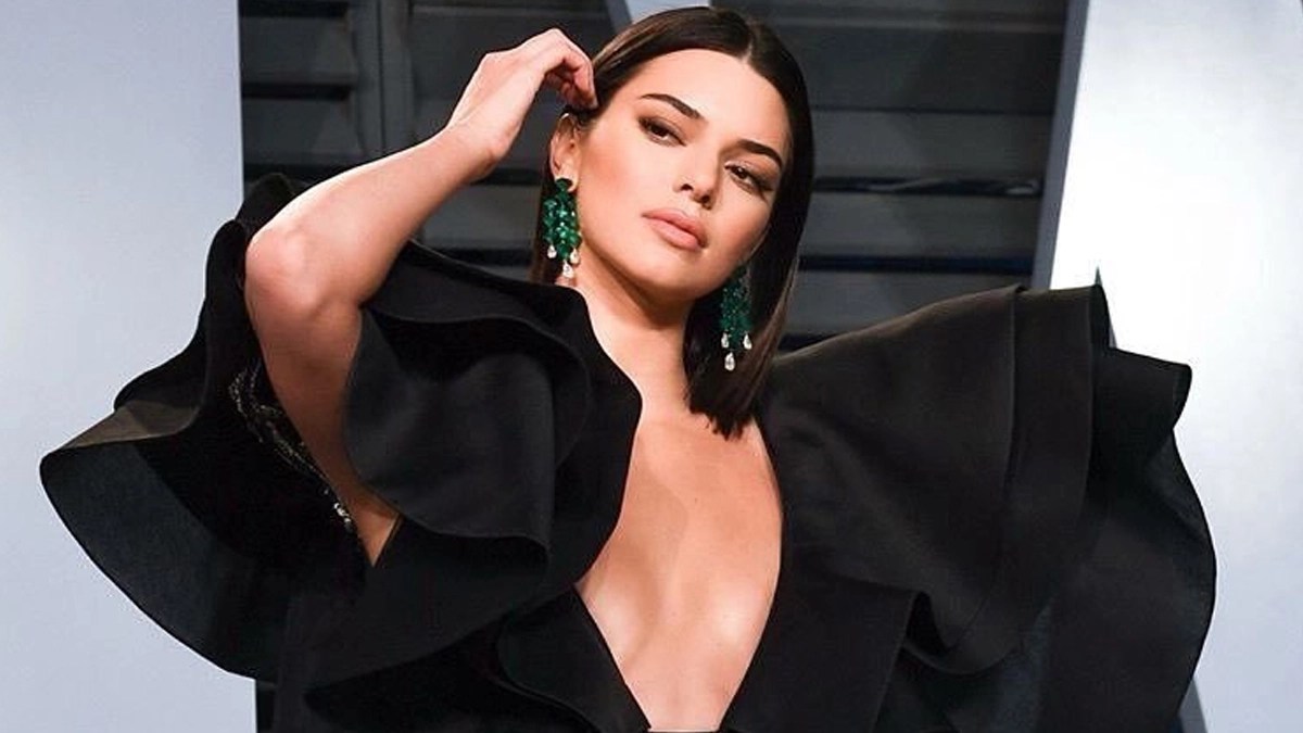 Every product is independently selected by (obsessive) editors. Agency News Kendall Jenner Gets Sued By Italian Brand For Breach Of Modelling Contract Latestly