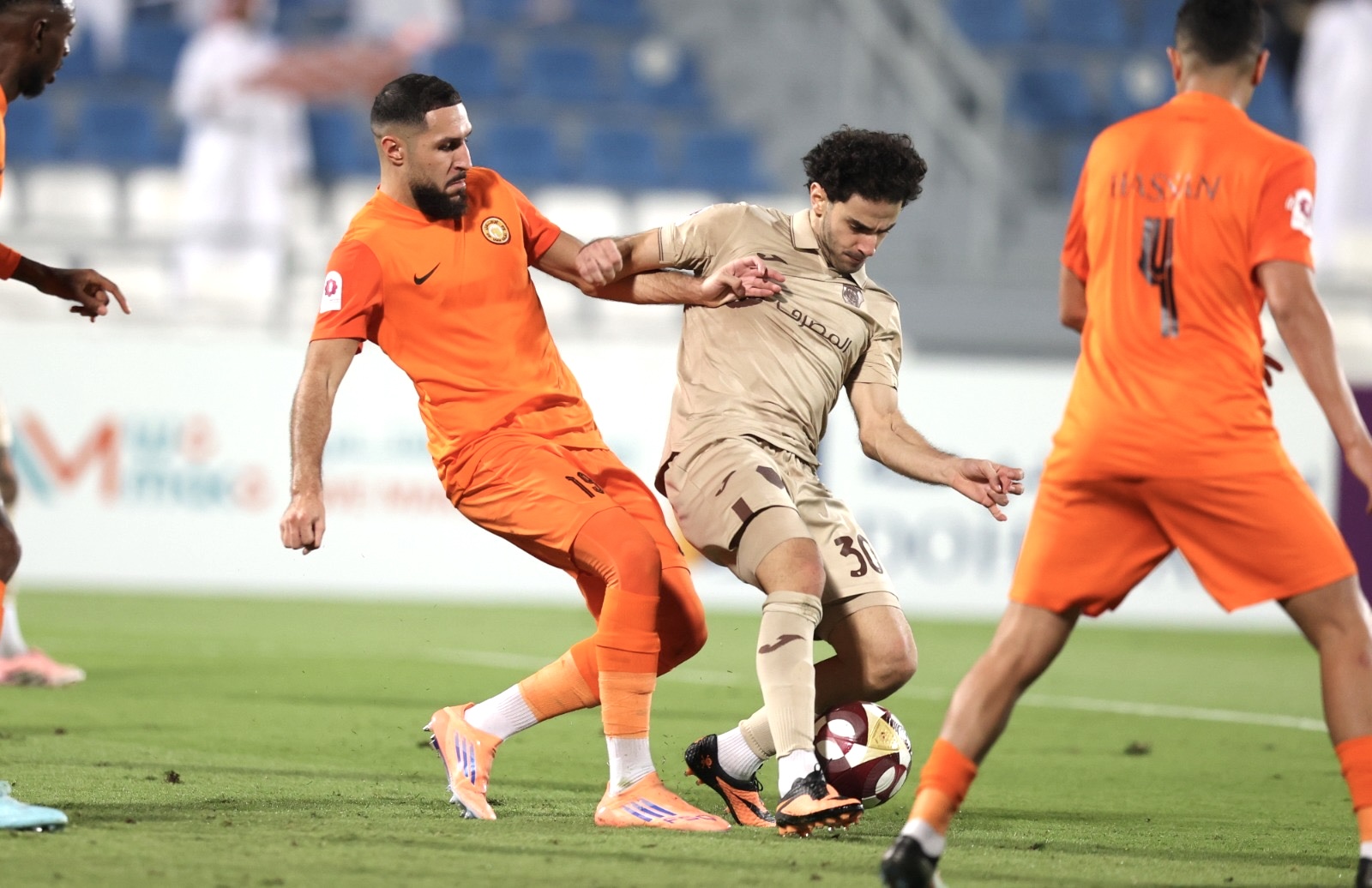 الريان يواجه أم صلال في نصف نهائي بطولة كأس QSL