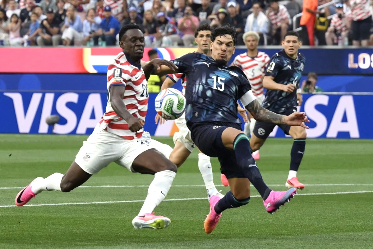 منتخب أمريكا يتخطى باراغواي برباعية في لقائهما ضمن المجموعة الرابعة للمونديال&nbsp;