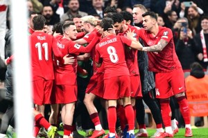 منتخب تركيا يبحث عن التعويض في مواجهة باراغواي في المجموعة الرابعة صباح الغد 