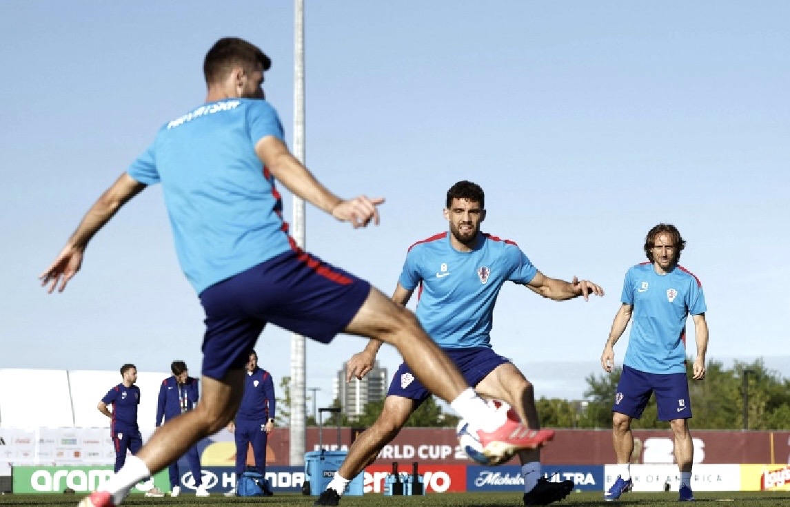 منتخب كرواتيا يقابل بنما صباح الغد لإحياء أمل التأهل الى الدور المقبل في المجموعة الثانية عشرة&nbsp;