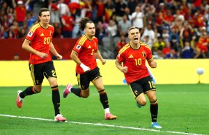 منتخب بلجيكا يكتسح نظيره النيوزيلندي بخماسية ويحسم التأهل إلى دور الـ32