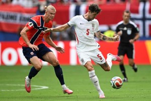 منتخب إنجلترا يبلغ الدور نصف النهائي للمونديال بالفوز على النرويج 2-1 