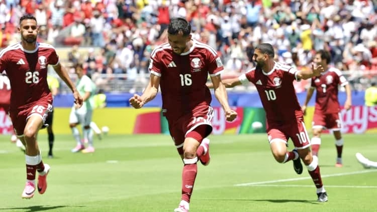 العنابي يبحث عن اللقب الرابع بذكريات 2014 العنابي يبحث عن اللقب الرابع بذكريات 2014