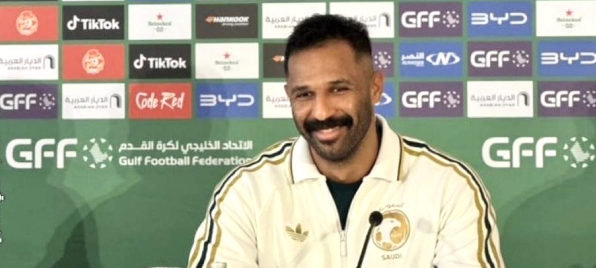 محمد العويس: هدفنا المنافسة على لقب خليجي 27 وبناء شخصية قوية للمنتخب محمد العويس: هدفنا المنافسة على لقب خليجي 27 وبناء شخصية قوية للمنتخب