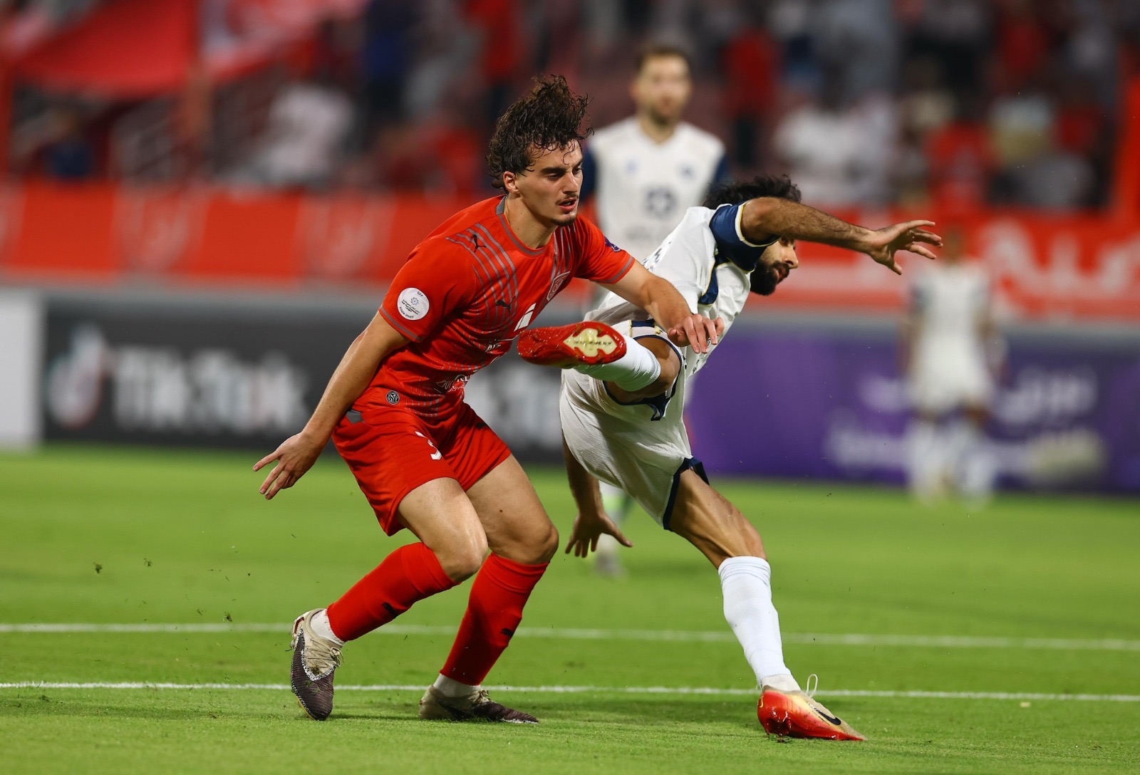 الدحيل يفوز على الشباب العماني بثلاثية في المجموعة الأولى لدوري أبطال الخليج&nbsp;