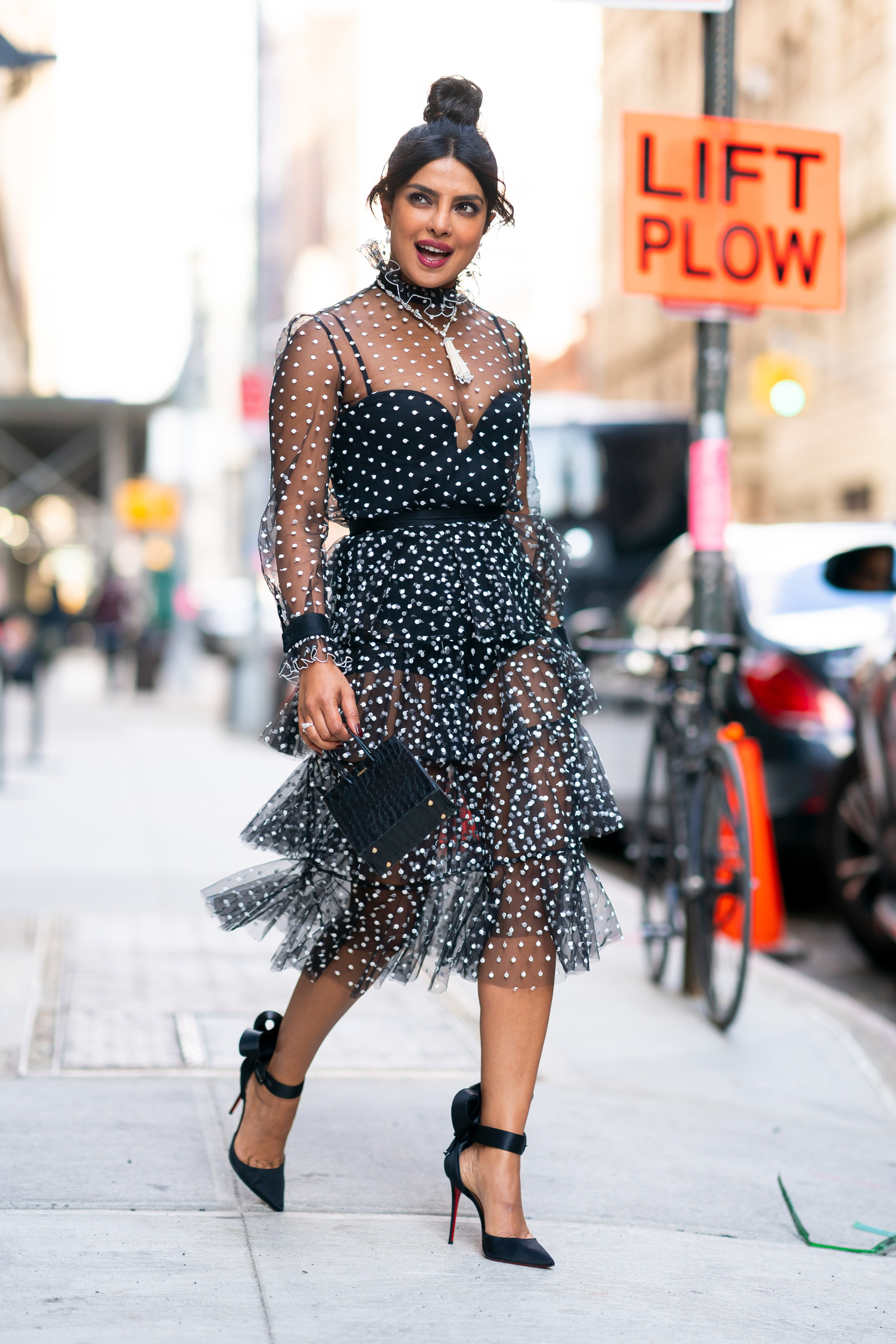 With workers at a midtown manhattan store speculating that it . Priyanka Chopra Made Four Outfit Changes Yesterday & We