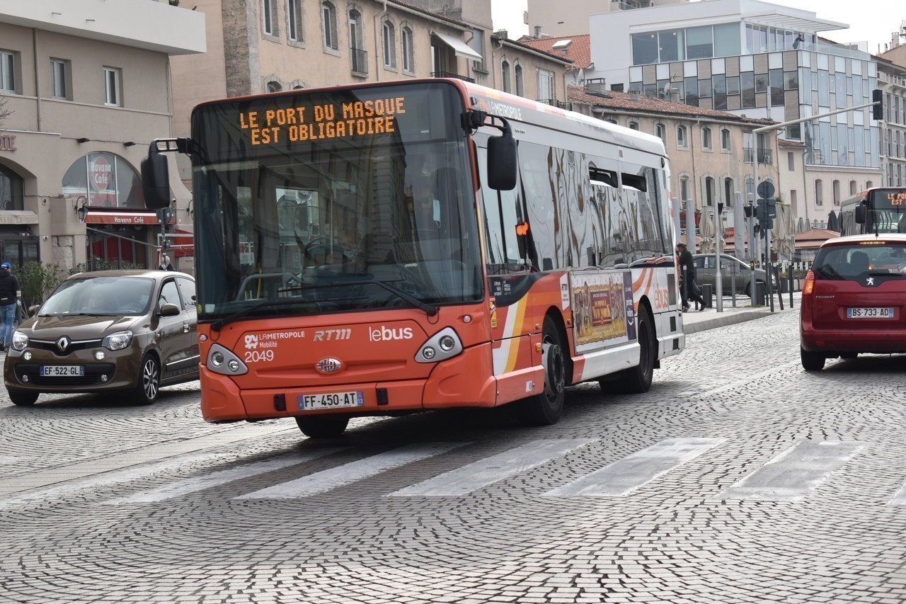 Ligne de chemin de fer française. Aix-Marseille. Des arrÃªts Ã  la demande le soir pour la sÃ©curitÃ© des