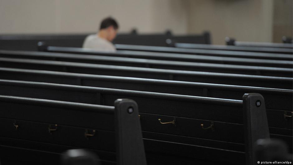 Oleh purnomo oktober 20, 2016. Kirchen Verlieren Weiter Mitglieder Top Thema Lektionen Dw 24 07 2018