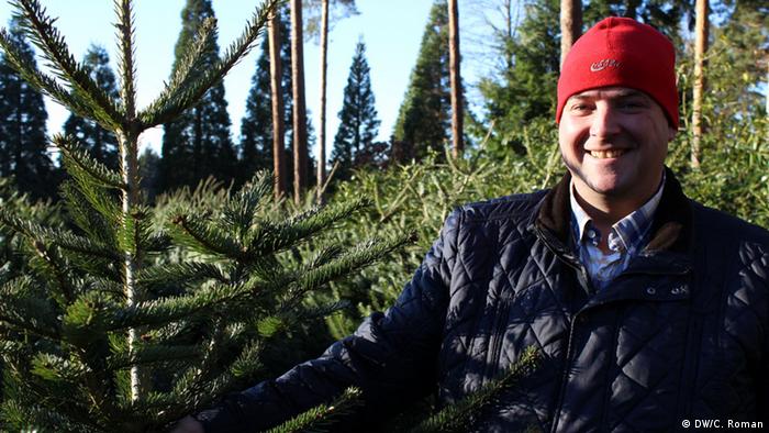 But believe it or not, flower bulbs, vegetables and shrubs all thrive when planted during this time of year. Sustainable Christmas Trees Give German Forests A Boost Environment All Topics From Climate Change To Conservation Dw 20 12 2013