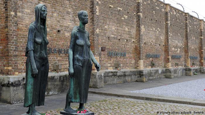 Ravensbrück Konzentrationslager . Wie Hitler Frauen Qualen Liess Einblicke In Das Frauen Kz Ravensbruck Bucher Dw 25 01 2016