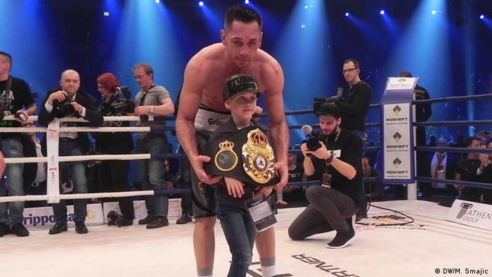 1 day ago · the dream of the sixth world title has been burst for former champion felix sturm. Boxer Felix Sturm S Doping B Sample Also Comes Up Positive Sports German Football And Major International Sports News Dw 11 11 2016