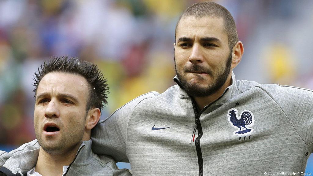 Benzema adalah mantan pemain nasional junior prancis, memenangi kap di semua level kecuali u16. Karim Benzema Handed Suspended Prison Sentence In Sextape Trial Sports German Football And Major International Sports News Dw 24 11 2021