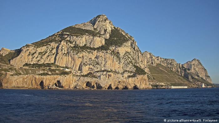Berdasarkan kekhasan karakteristik morfologi ini, weidenreich menarik kesimpulan bahwa sinanthropus adalah nenek moyang langsung dari homo sapiens di cina yang . Manusia Modern Dan Purba Pernah Hidup Bersamaan Iptek Laporan Seputar Sains Dan Teknologi Dan Lingkungan Dw 12 05 2017