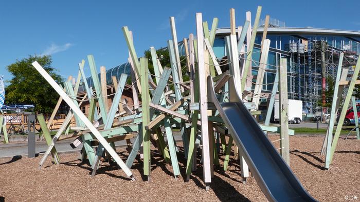 нарисовать рожают