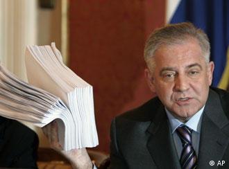 Hrvatska Se Izjasnila O Kosovu Politika Dw 07 12 2009