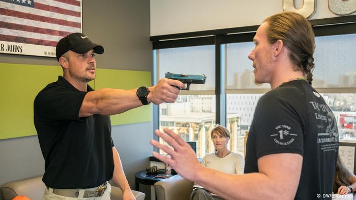 Shooter Training In Denver Run Hide Fight Americas North And South American News Impacting On Europe Dw 24 03 2018