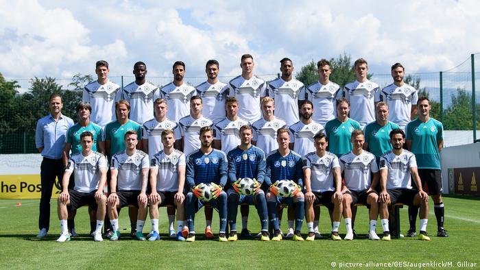 Tim ini dinilai memiliki napas panjang yang sangat dibutuhkan sebuah kesebelasan dalam keikutsertaan . Sepuluh Fakta Menarik Seputar Timnas Jerman Yang Perlu Anda Ketahui Dunia Informasi Terkini Dari Berbagai Penjuru Dunia Dw 27 06 2018