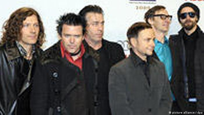 Young rammstein b+w till lindemann, metal bands, rock bands, heavy metal. Rammstein S New Album Lands On German Index Of Restricted Media Culture Arts Music And Lifestyle Reporting From Germany Dw 12 11 2009