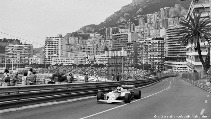 Monaco Rennstrecke Von Oben . Wie Die Formel 1 In Monaco Niki Laudas Gedenkt Sport Dw 23 05 2019