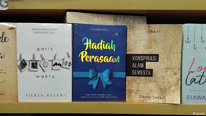 Book review 11 cerita pendek fiersa besari dalam albuk 11 11. Mewujudkan Impian Menjadi Seorang Penulis Di Indonesia Dari Jerman Blog Eropa Menurut Warga Indonesia Dan Indonesia Di Mata Warga Eropa Dw 30 08 2019