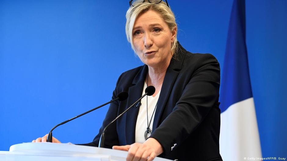 Marion anne perrine marine le pen (lahir 5 agustus 1968) adalah seorang. Marine Le Pen French Far Right Leader To Quit As Party Chief News Dw 02 04 2021
