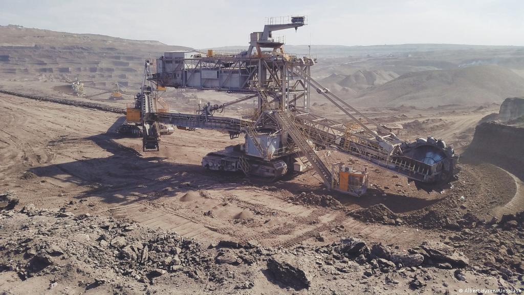 Learn elements of ecology 9th edition with free interactive flashcards. Toxic And Radioactive The Damage From Mining Rare Elements Environment All Topics From Climate Change To Conservation Dw 13 04 2021