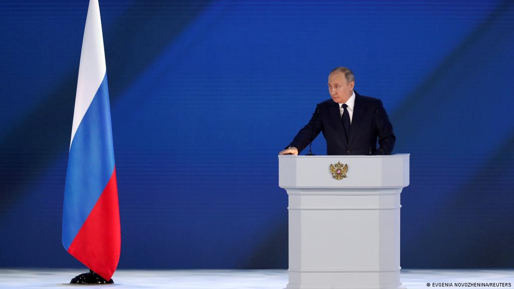 Or its allies to place weapons systems in ukraine as a red line that would result in retaliation. Opinion Russia S Vladimir Putin Counts On The Eu To Help Him Again Opinion Dw 21 04 2021