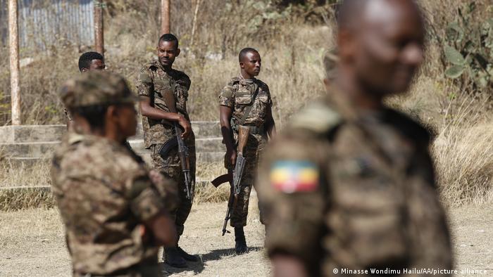 11.10.2021 · mon 11 oct 2021 19.52 edt. Ethiopia Eritrea Forces Detain Hundreds In Tigray Camps News Dw 26 05 2021