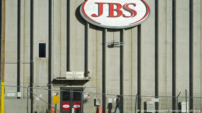 32x68 rectangle solid wood high and low silver floor mirror. Https Www Dw Com En Covid 19 Can Copa America Go Ahead Av 57739496 2021 06 01t09 45 47 066z Yearly 0 6 Https Tvdownloaddw A Akamaihd Net Stills Images Je Je20210601 Qcopa23a Image 1024x576 3 Jpg Covid 19 Can Copa America Go