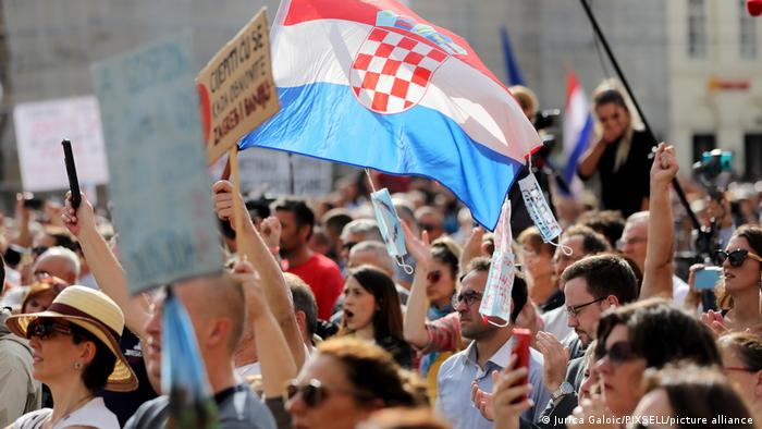 Kedutaan besar republik indonesia di zagreb, republik kroasia. Sah Kroasia Resmi Gabung Dalam Negara Anggota Schengen Dunia Informasi Terkini Dari Berbagai Penjuru Dunia Dw 10 12 2021
