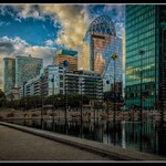 Puteaux_Esplanade de La D&eacute;fense_France