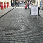 Chimping on the cobbles