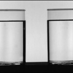 ein glas warmes ein glas kaltes wasser