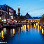 Leiden during blue hour / Botermarkt / Oude Rijn