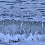 "A VECES LA VIDA SE DESBORDA COMO UN R&Iacute;O"