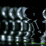 Einer tanzt immer aus der Reihe - step out of line