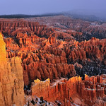 Touchdown ! First rays of sun touching top of hoodoos , Bryce point, Bryce Canyon National Park