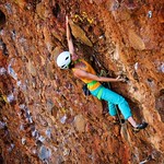 I've been laid up all week with a gnarly head cold so it felt great to get outside with @fritzallison and @winterweights even if all I did was belay, nap and take photos. This is one of those photos--Allison on the pumpy "Squeeze my Cobbles" (5.11b) #rock