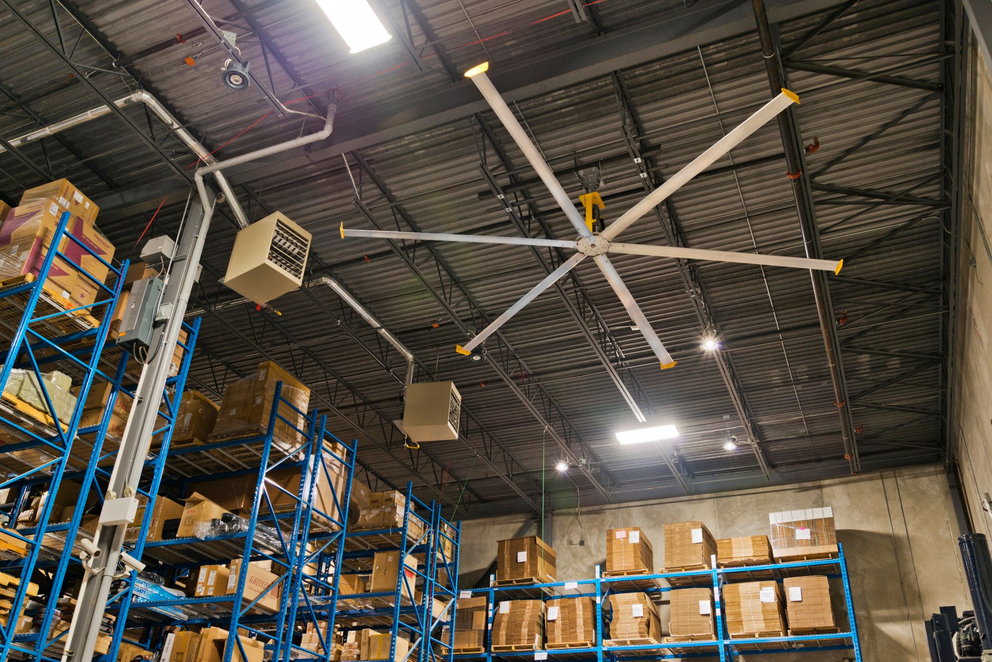 The job of cleaning your commercial or residential exhaust fans doesn't have to be a terrible chore. BIG ASS FANS HVLS Ceiling Fan, 8 ft, Number of Blades 6