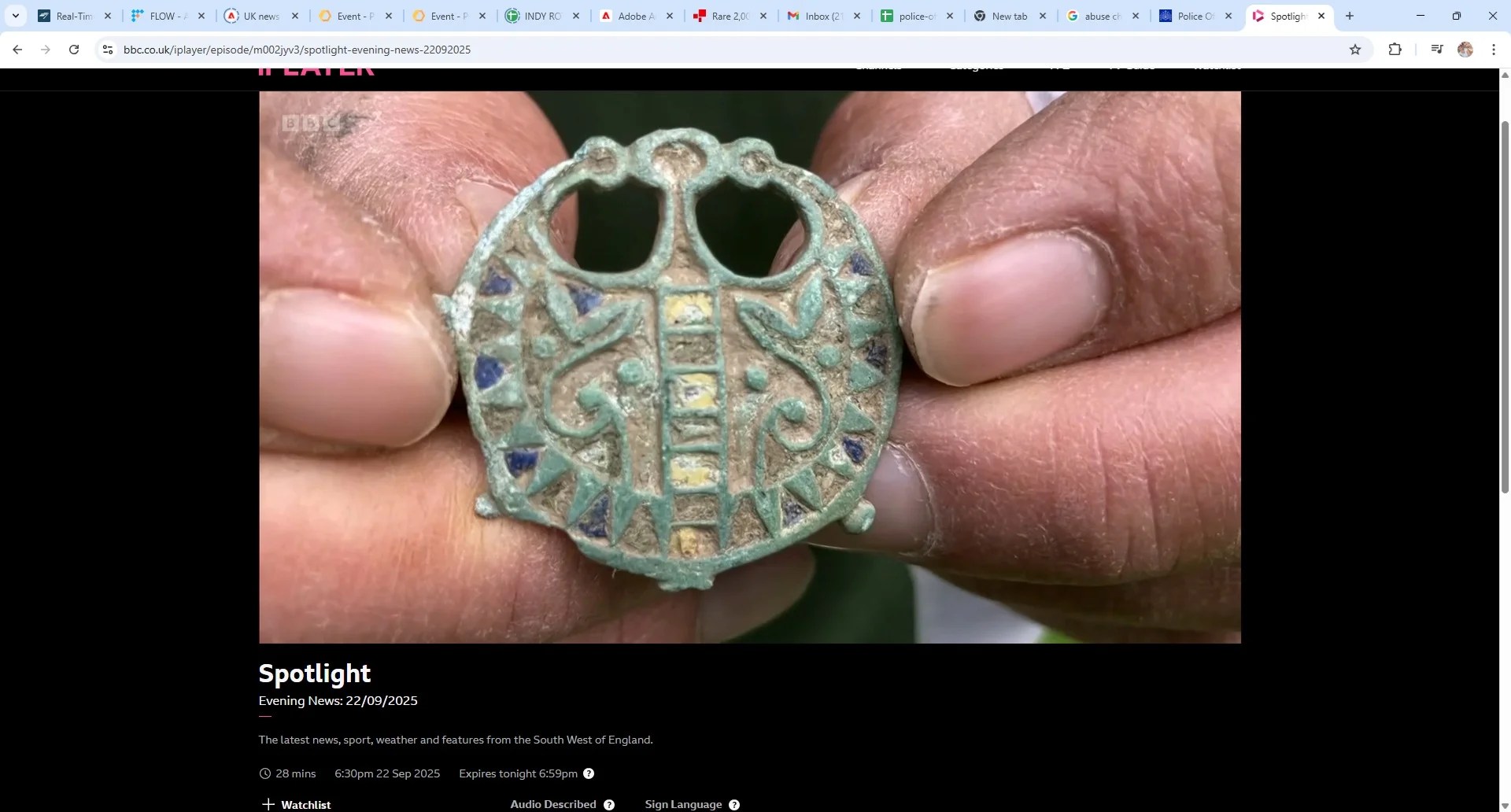 Metalldetektorist entdeckt das Spielzeug des Kindes-dann findet es eine seltene 2.000 Jahre alte Brosche
